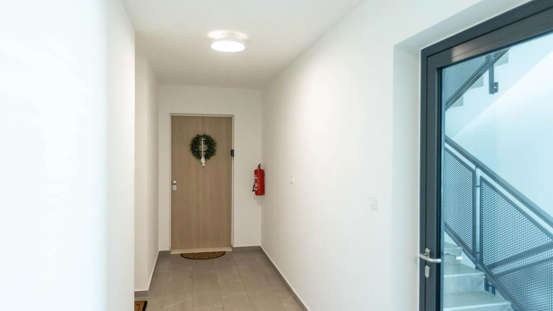 Yuki 2Br Apt W Balcony And Parking Near Old Town ザダル アパート